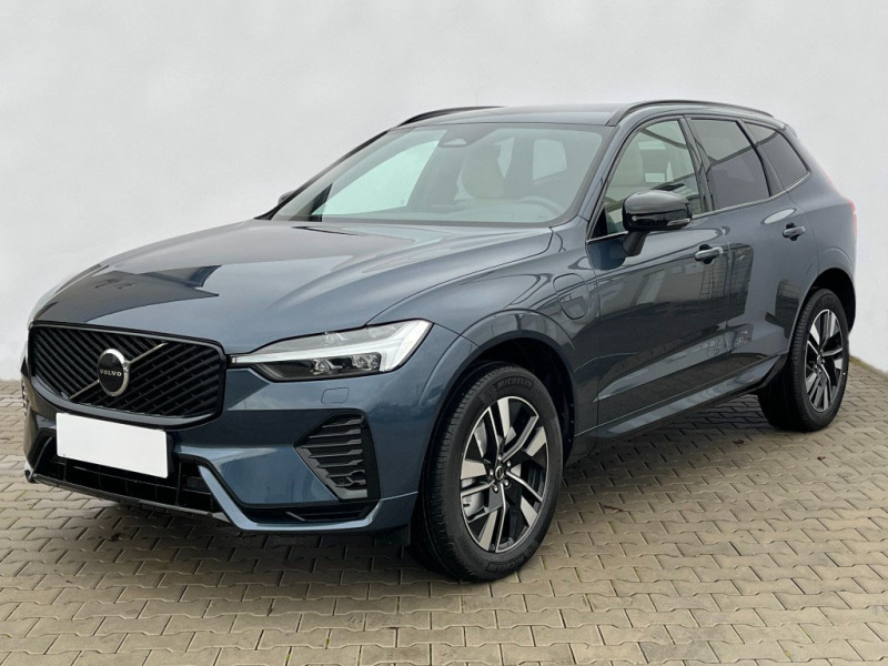 Volvo XC60 PLUS DARK