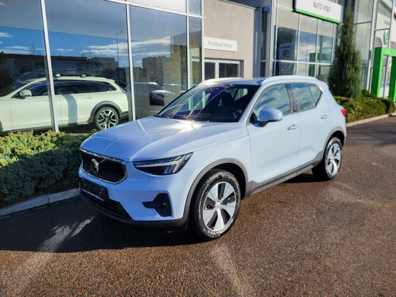 Volvo XC40 CORE