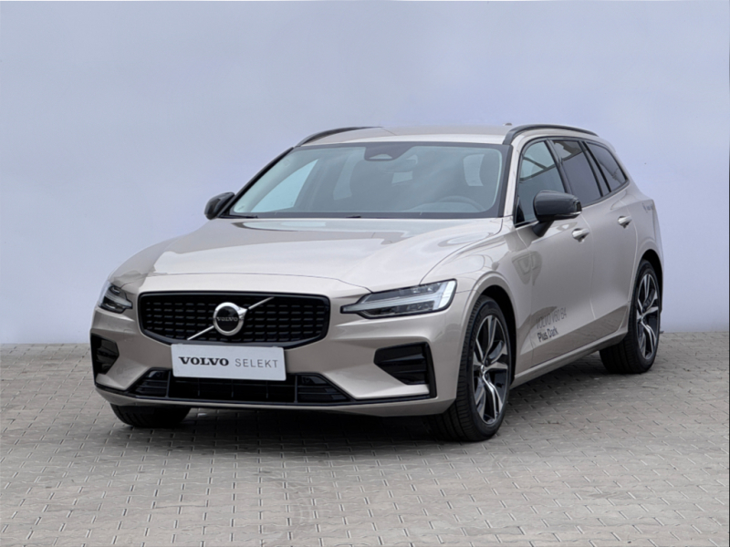Volvo V60 PLUS DARK