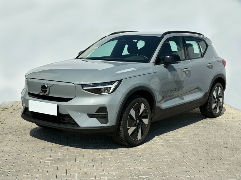 Volvo EX40 Core