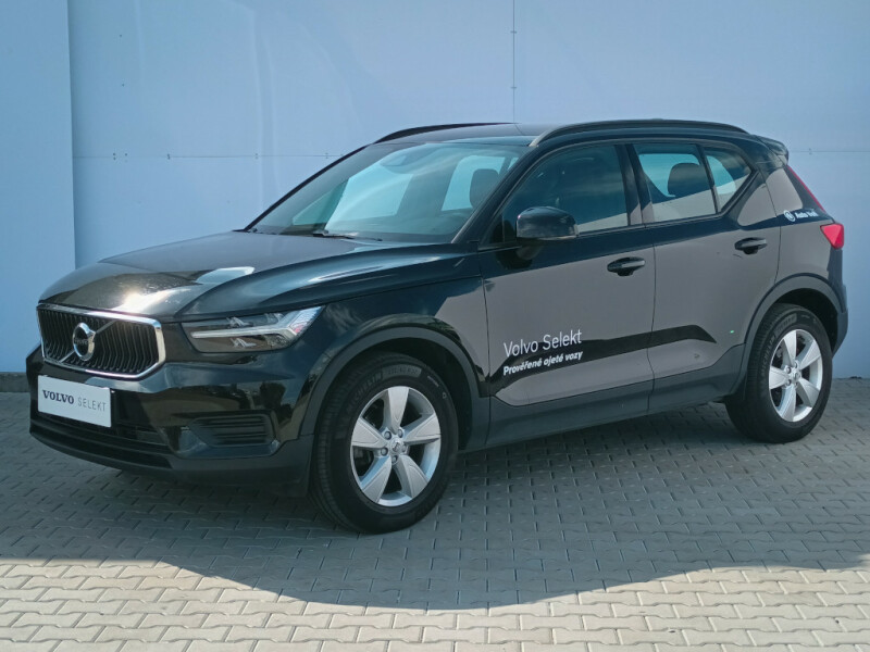 Volvo XC40 Momentum