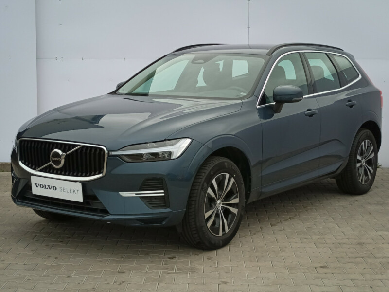 Volvo XC60 Momentum PRO