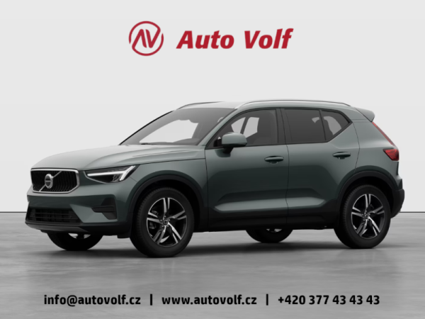 Volvo XC40 PLUS DARK B3 FWD 120kW
