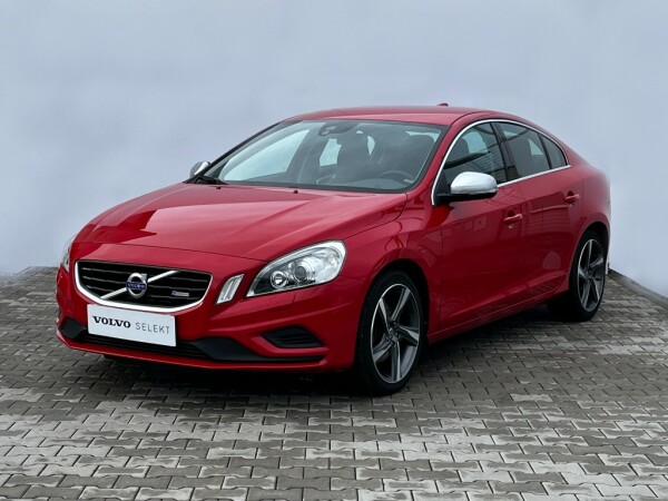 Volvo S60 R-Design D4 120kW