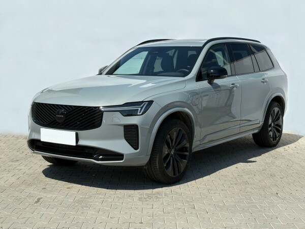 Volvo XC90 Plus Black Edition T8 335kW