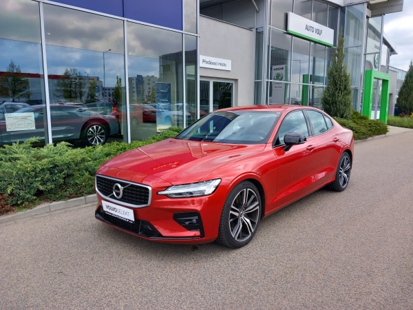 Volvo S60 R-Design T5 FWD 184kW