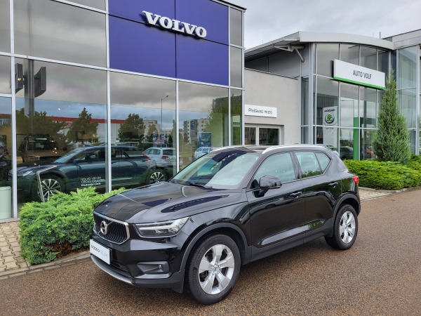 Volvo XC40 Momentum T3 FWD 120kW