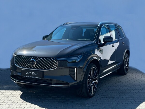 Volvo XC90 Ultra T8 335kW