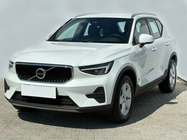 Volvo XC40 CORE B3 FWD 120kW