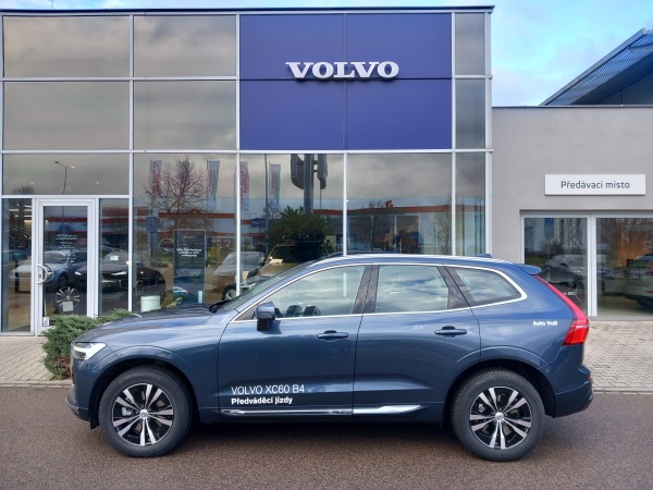 Volvo XC60 PLUS BRIGHT B4 AWD 145kW