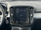 Volvo XC40 Momentum Pro
