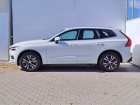Volvo XC60 Momentum Pro