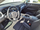 Volvo XC60 Momentum Pro