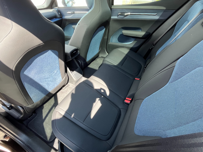 Volvo EX30 Ultra