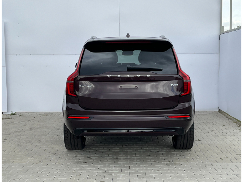 Volvo XC90 PLUS DARK