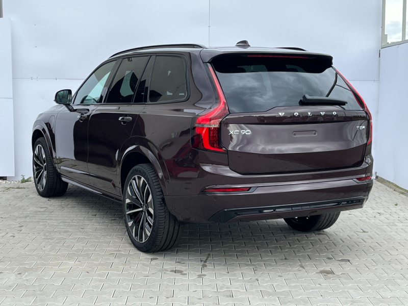 Volvo XC90 PLUS DARK