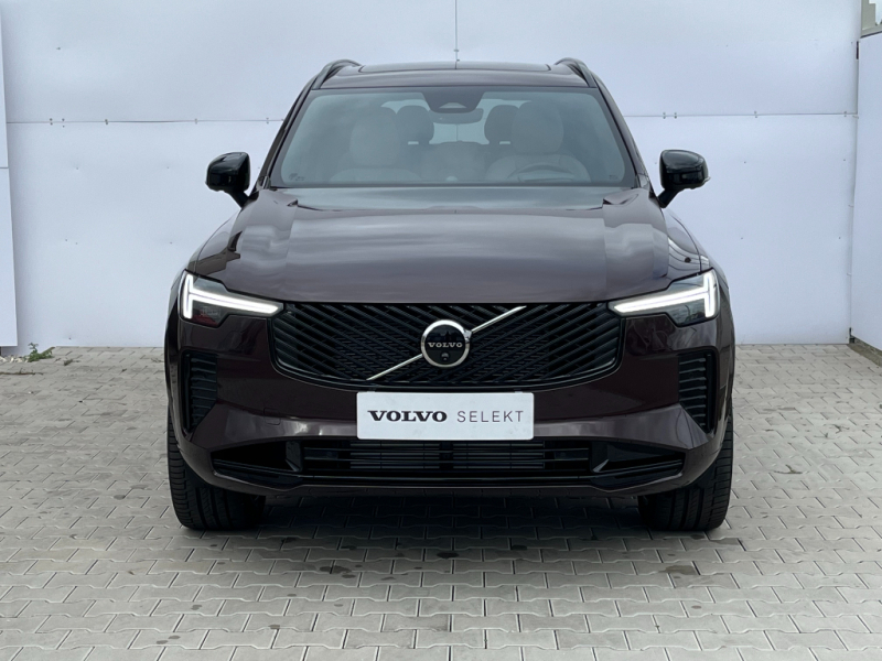Volvo XC90 PLUS DARK