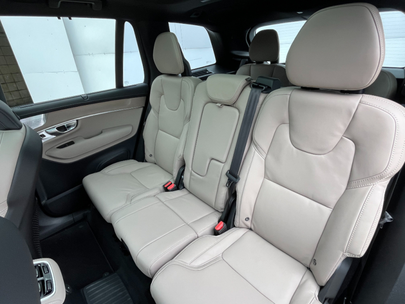 Volvo XC90 PLUS DARK
