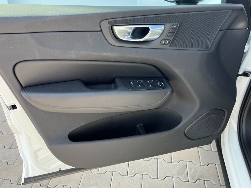Volvo XC60 PLUS