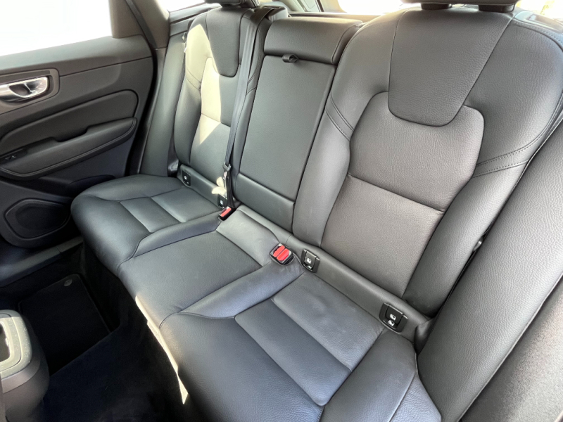 Volvo XC60 PLUS