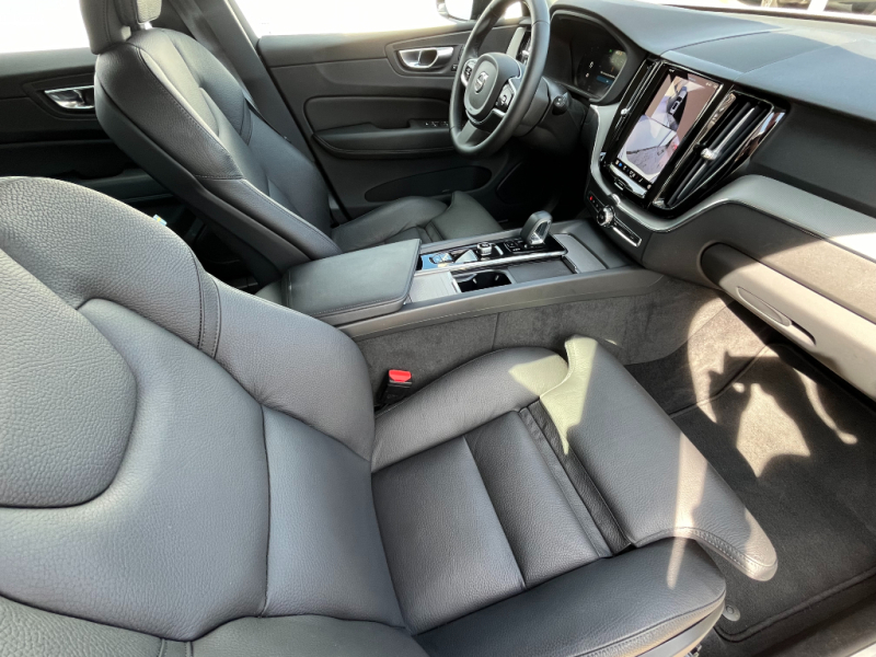 Volvo XC60 PLUS