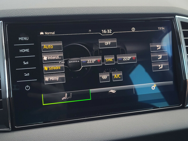 Škoda Karoq 130LET Premium