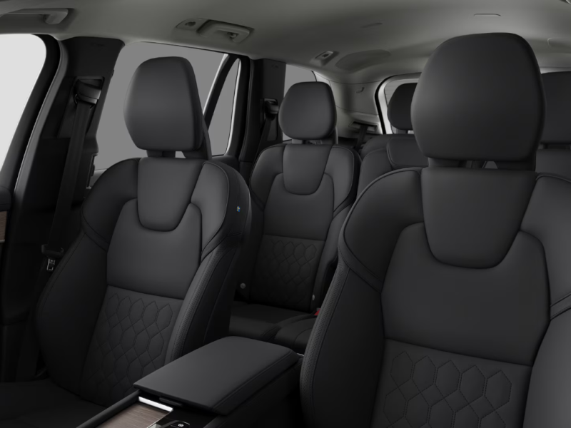 Volvo XC90 PLUS DARK