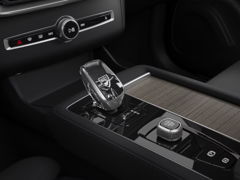 Volvo XC90 PLUS DARK