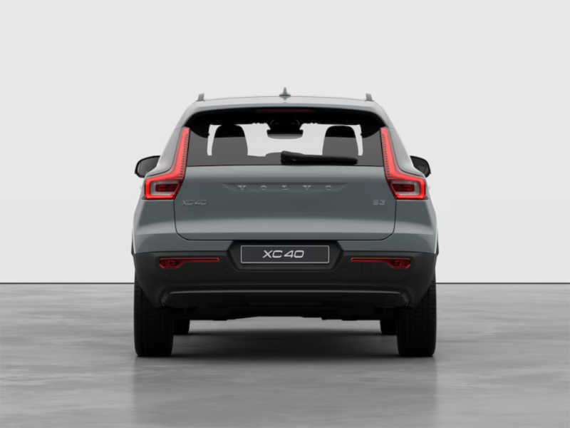 Volvo XC40 PLUS