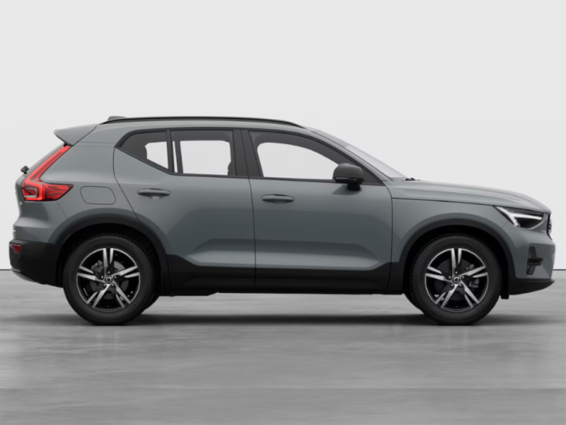 Volvo XC40 PLUS
