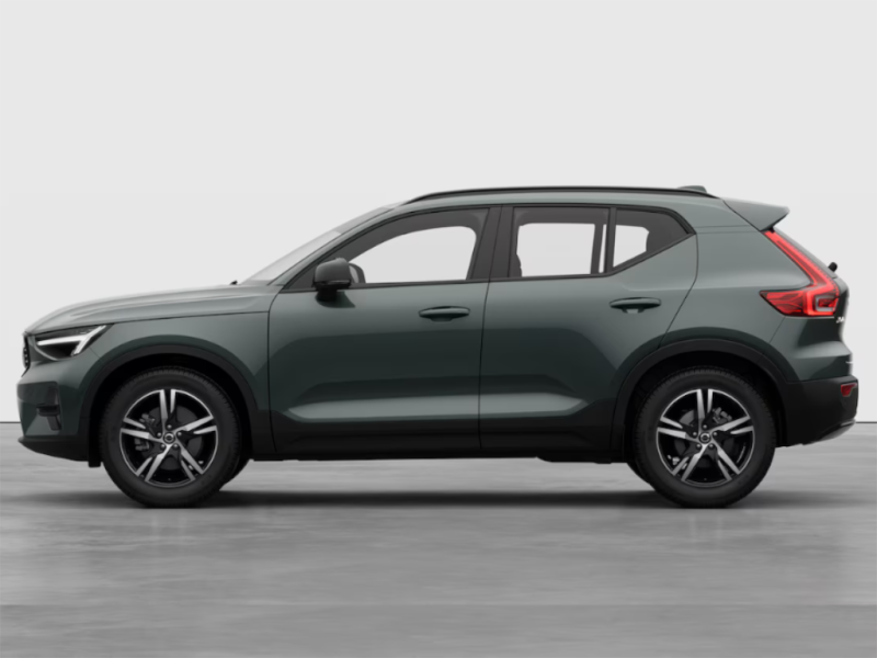 Volvo XC40 PLUS DARK