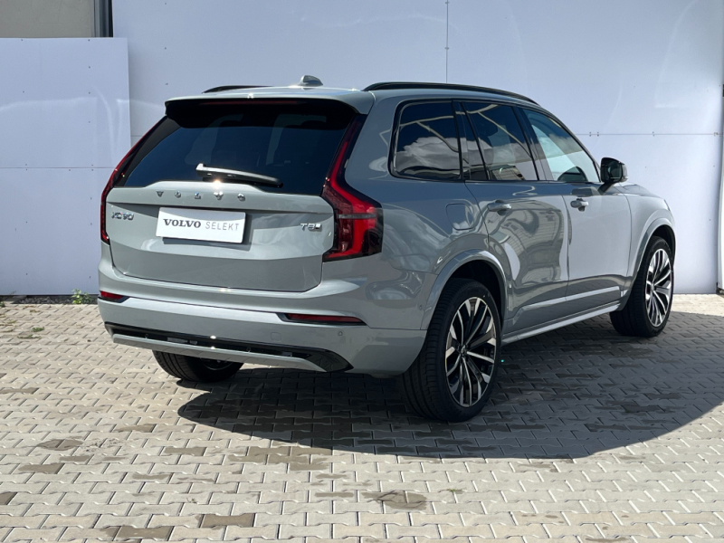 Volvo XC90 ULTRA DARK