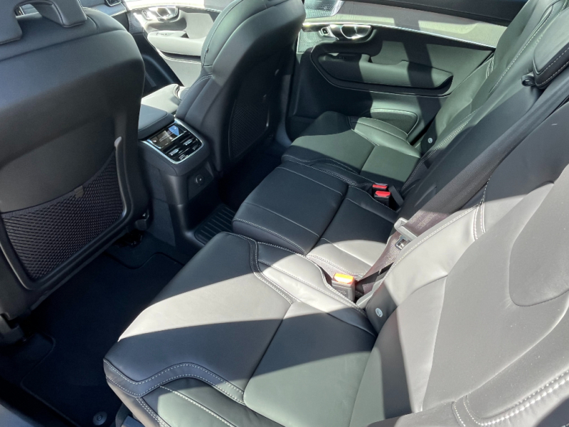 Volvo XC90 ULTRA DARK