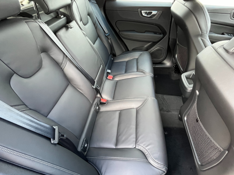 Volvo XC60 PLUS BRIGHT