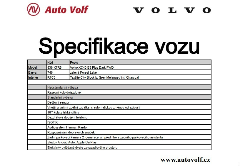 Volvo XC40 PLUS DARK