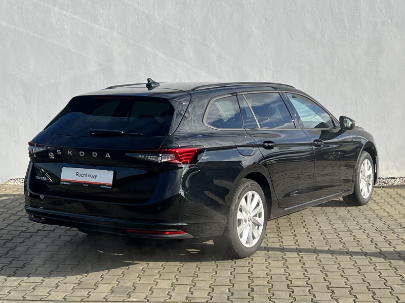 Škoda Superb Selection