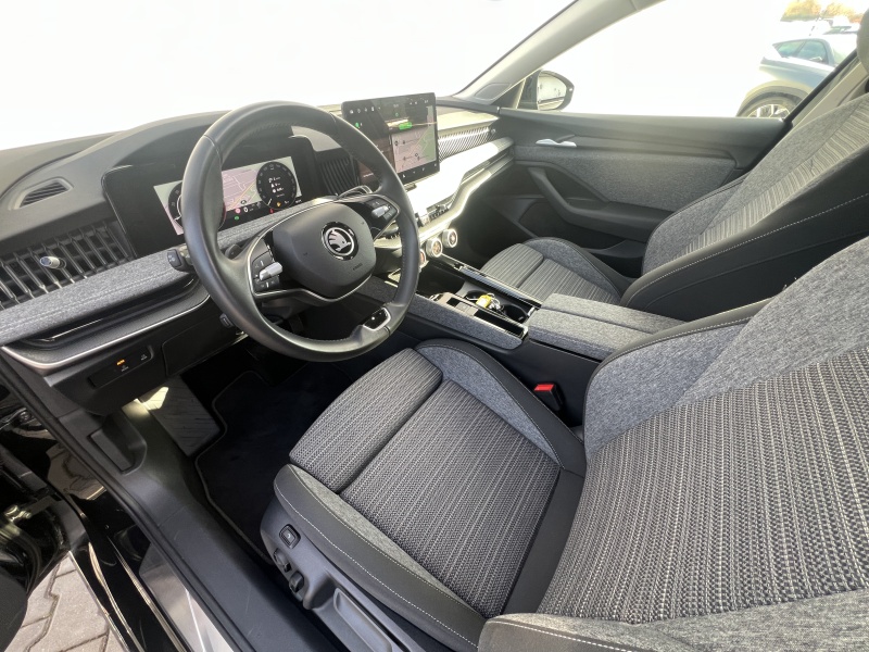 Škoda Superb Selection