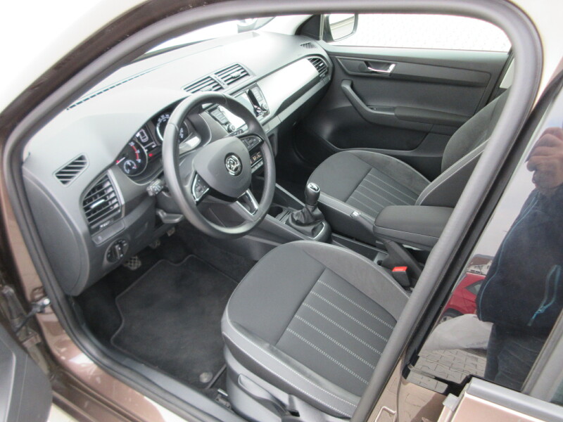 Škoda Fabia style