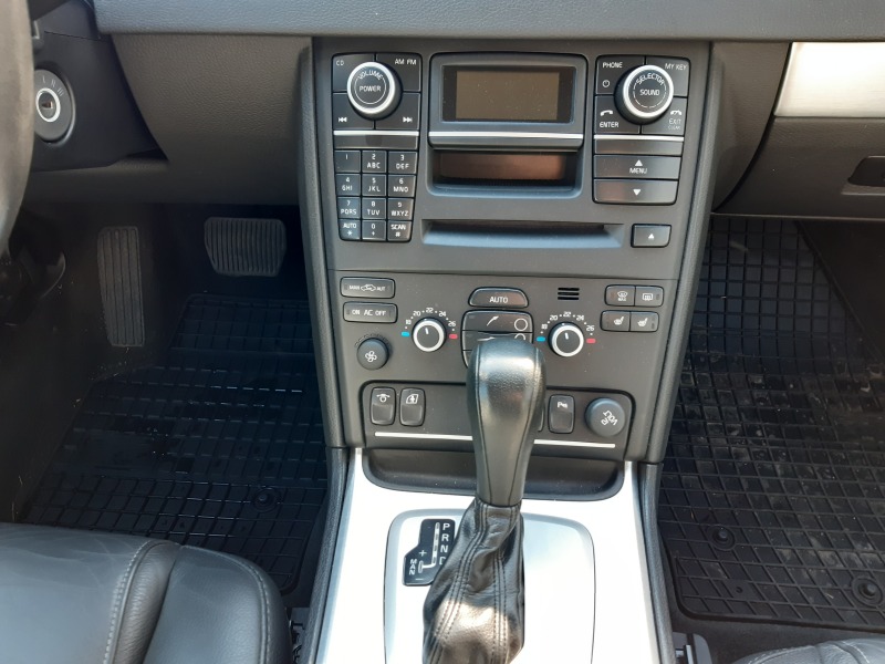 Volvo XC90 Summum 7 míst