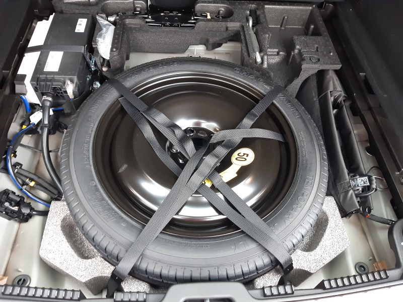 Volvo XC60 MOMENTUM PRO