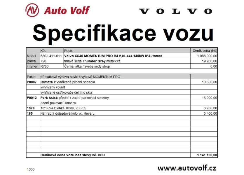 Volvo XC40 MOMENTUM PRO