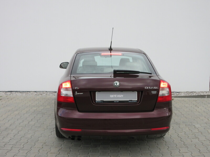 Škoda Octavia Elegance