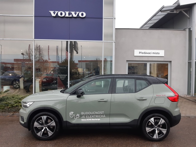 Volvo XC40 RECHARGE PRO