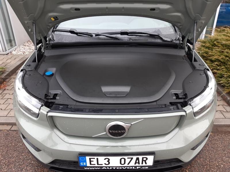 Volvo XC40 RECHARGE PRO