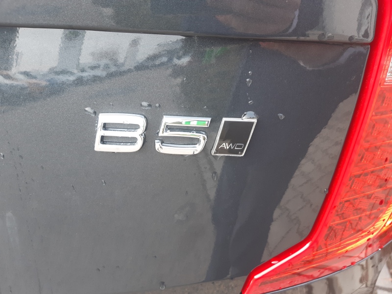 Volvo XC90 MOMENTUM PRO