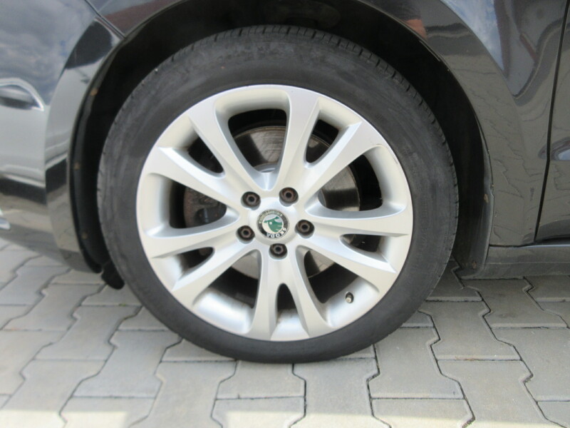 Škoda Superb Ambition
