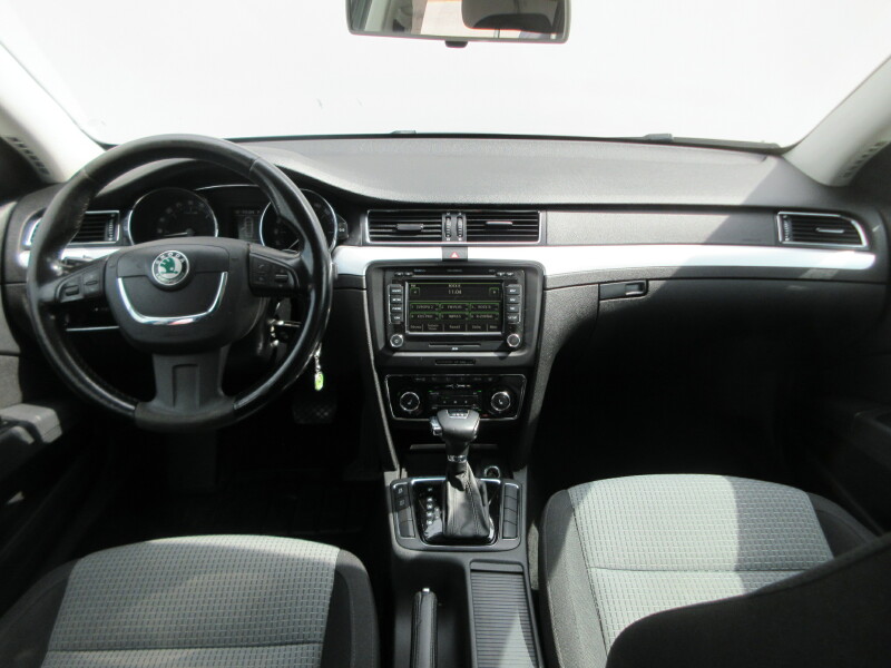 Škoda Superb Ambition