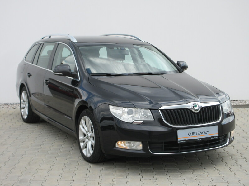Škoda Superb Ambition