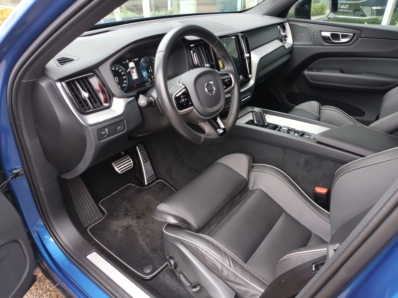 Volvo XC60 R-Design