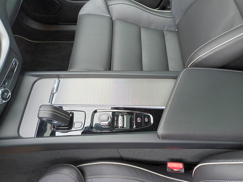 Volvo XC60 R-Design